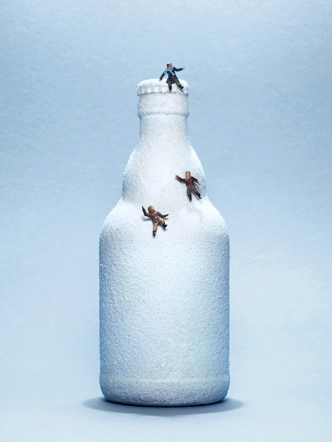 bernd_ebsen_still-life_the_bottle_snow